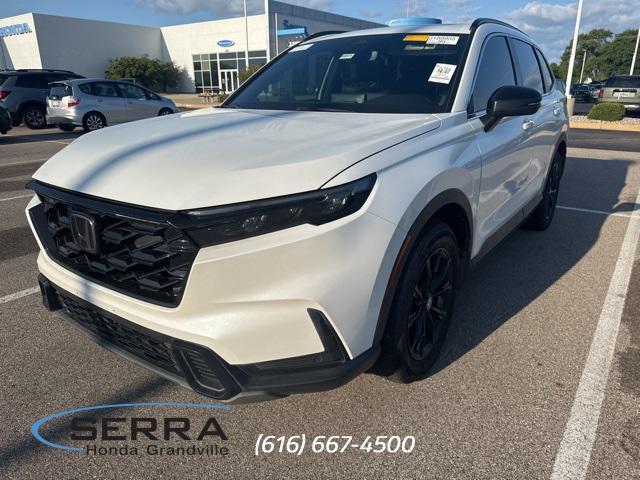 Photo of 2024 Platinum White Pearl Honda CR-V Hybrid