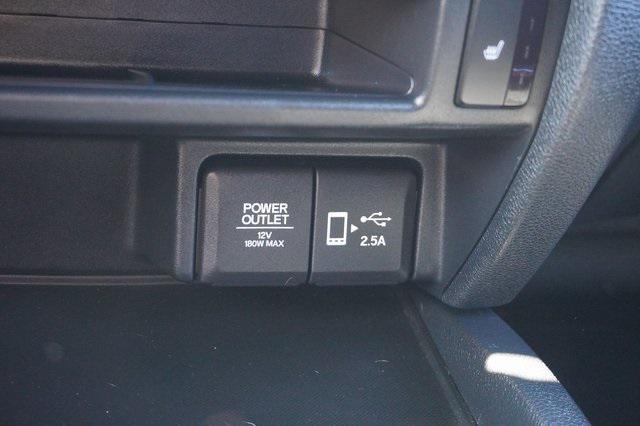 Photo of 2021 Lunar Silver Metallic Honda Passport
