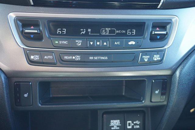 Photo of 2021 Lunar Silver Metallic Honda Passport