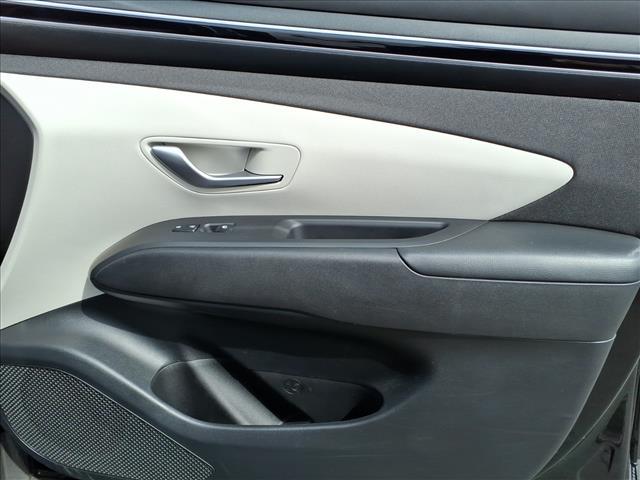 Photo of 2023 Phantom Black Pearl Hyundai TUCSON