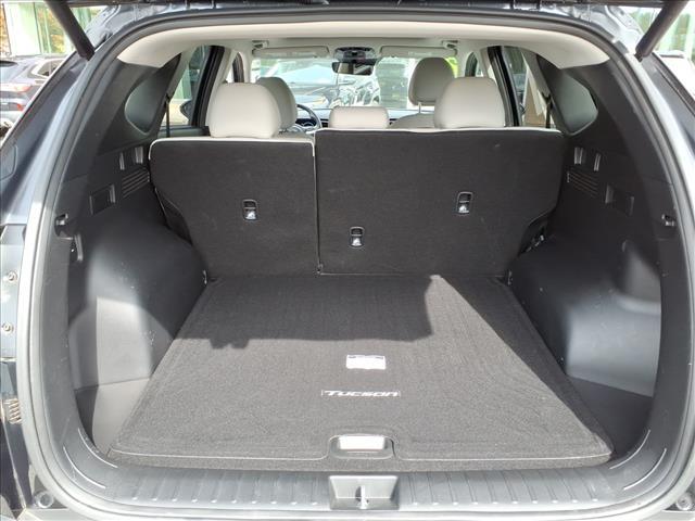 Photo of 2023 Phantom Black Pearl Hyundai TUCSON