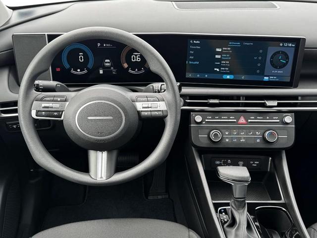 Photo of 2025 Phantom Black Hyundai TUCSON