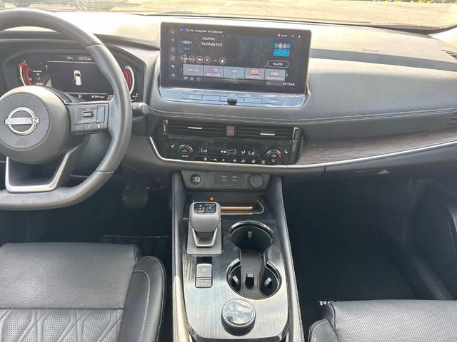 Photo of 2024 Scarlet Ember Nissan Rogue
