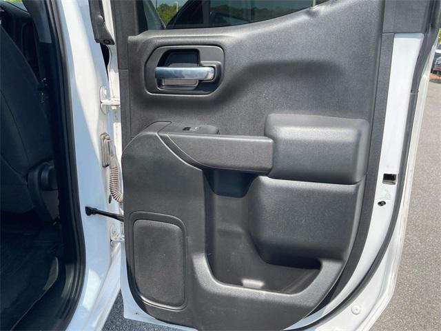 Photo of 2019 Iridescent Pearl Tricoat Chevrolet Silverado 1500