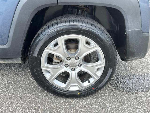 Photo of 2020 Slate Blue Pearlcoat Jeep Renegade