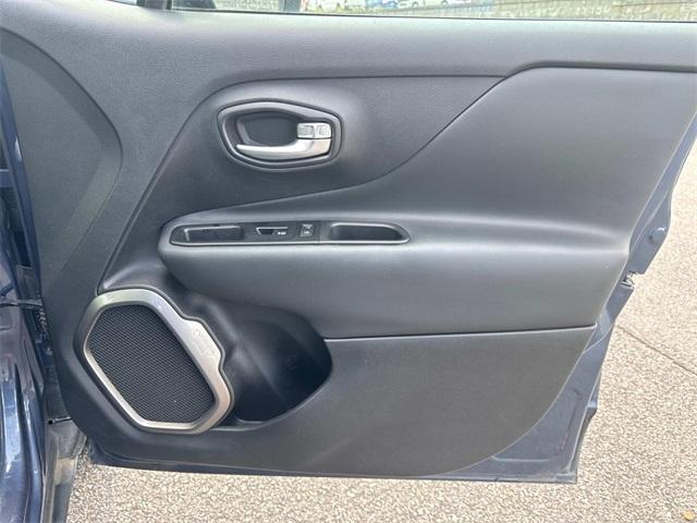 Photo of 2020 Slate Blue Pearlcoat Jeep Renegade