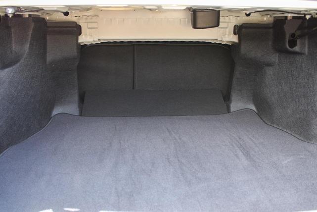 Photo of 2025 White Toyota Camry