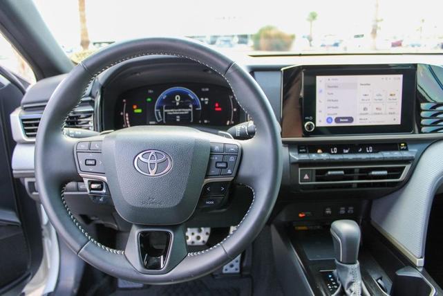 Photo of 2025 White Toyota Camry