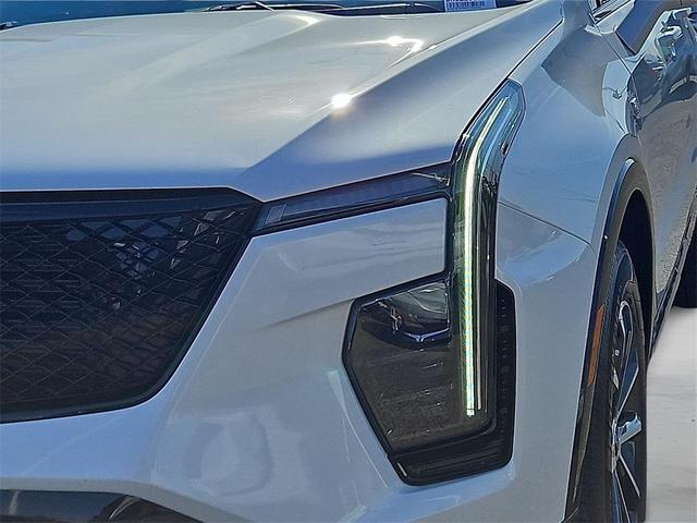 Photo of 2025 Crystal White Tri-Coat Cadillac XT4