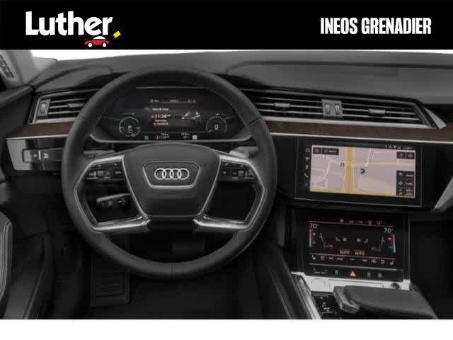 Photo of 2019 Galaxy Blue Metallic Audi e-tron