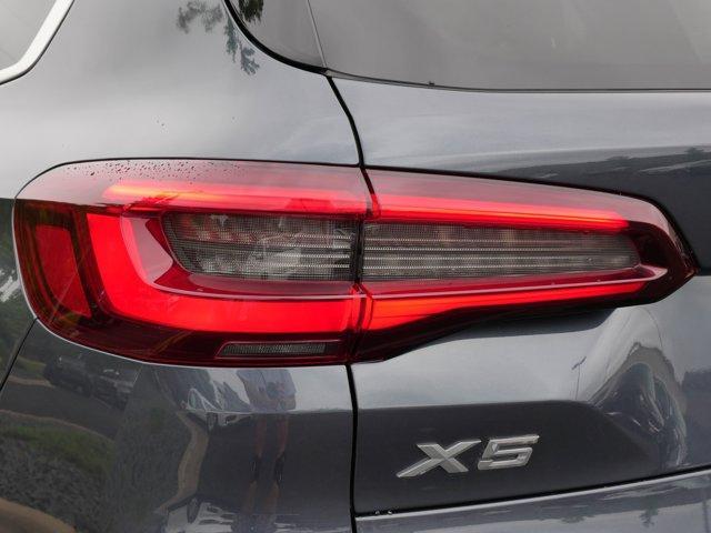 Photo of 2021 Arctic Gray Metallic BMW X5
