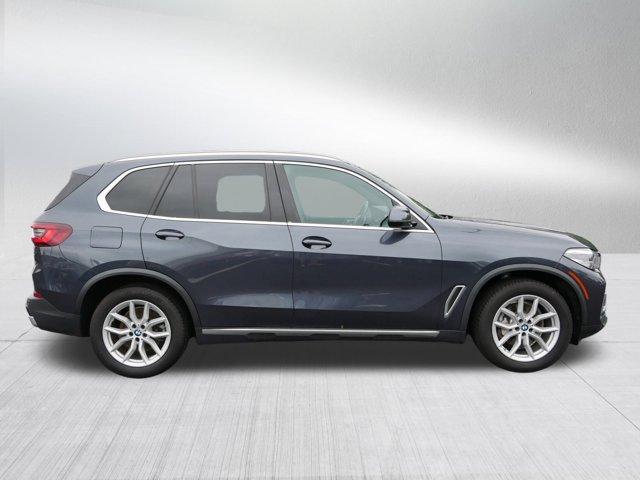Photo of 2021 Arctic Gray Metallic BMW X5