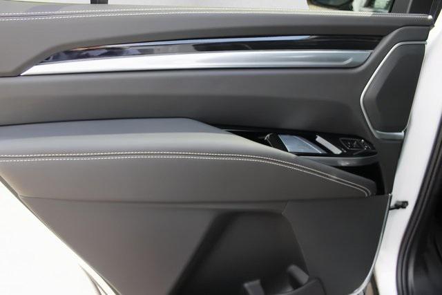 Photo of 2025 Crystal White Tricoat Cadillac Escalade