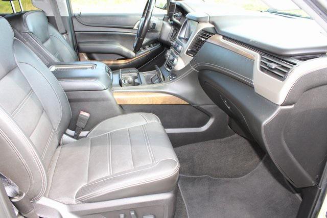 Photo of 2018 Summit White GMC Yukon XL