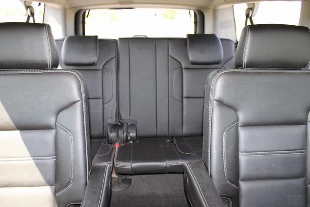 Photo of 2018 Summit White GMC Yukon XL