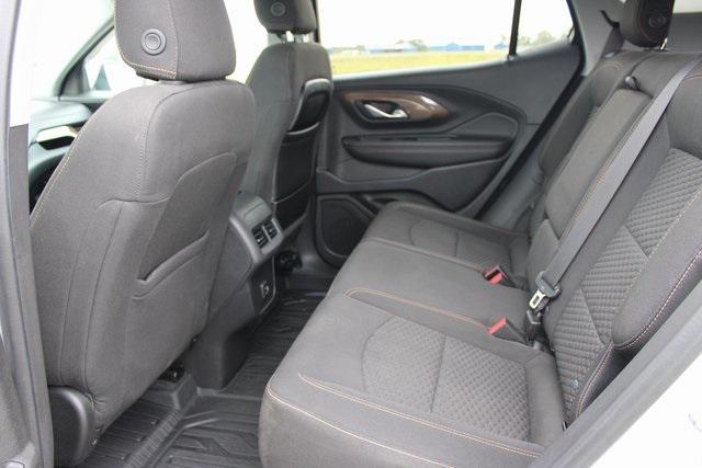 Photo of 2020 Summit White GMC Terrain