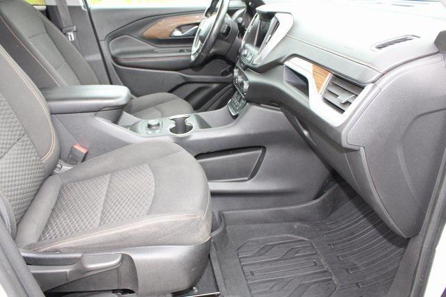 Photo of 2020 Summit White GMC Terrain