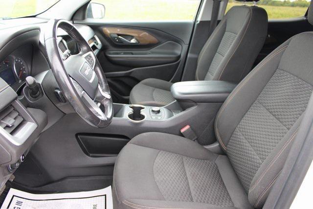 Photo of 2020 Summit White GMC Terrain
