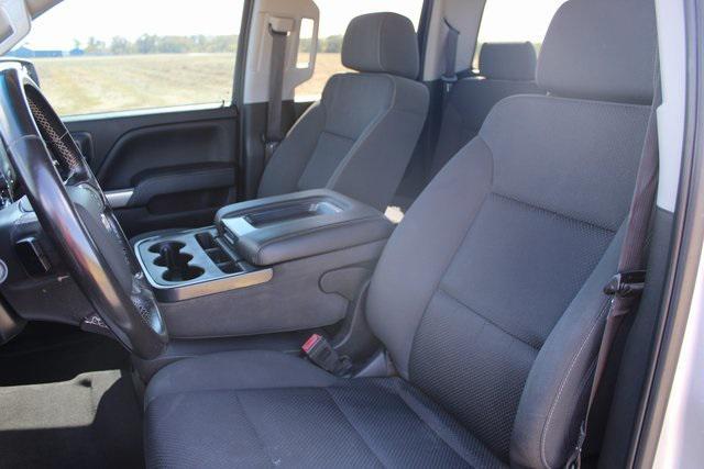 Photo of 2018 Silver Ice Metallic Chevrolet Silverado 1500