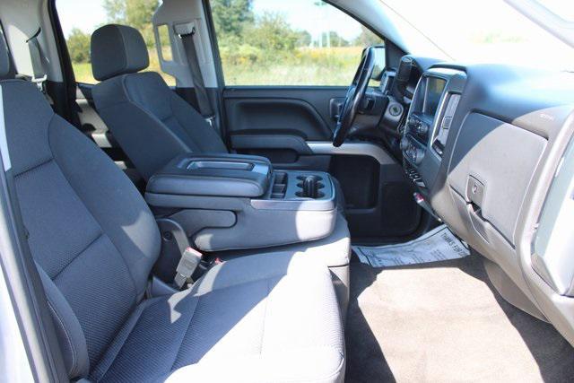 Photo of 2018 Silver Ice Metallic Chevrolet Silverado 1500