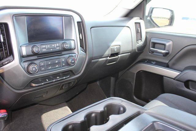 Photo of 2018 Silver Ice Metallic Chevrolet Silverado 1500