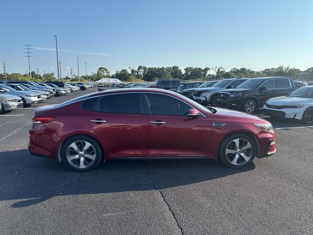 Photo of 2019 Passion Red Kia Optima