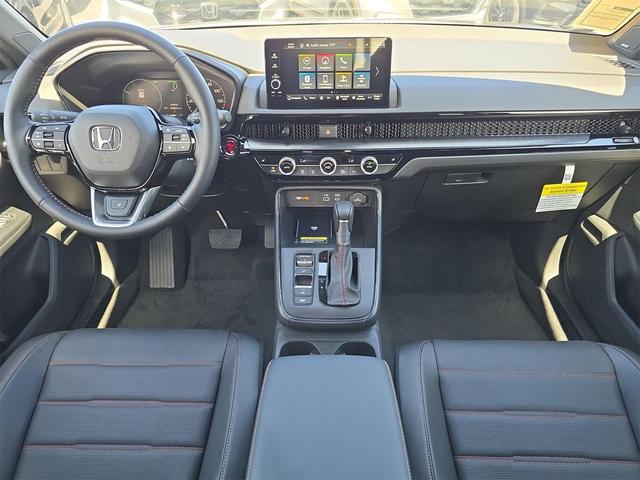 Photo of 2025 Silver Metallic Honda CR-V Hybrid