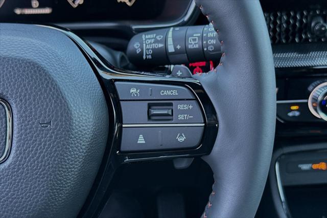 Photo of 2025 Silver Metallic Honda CR-V Hybrid