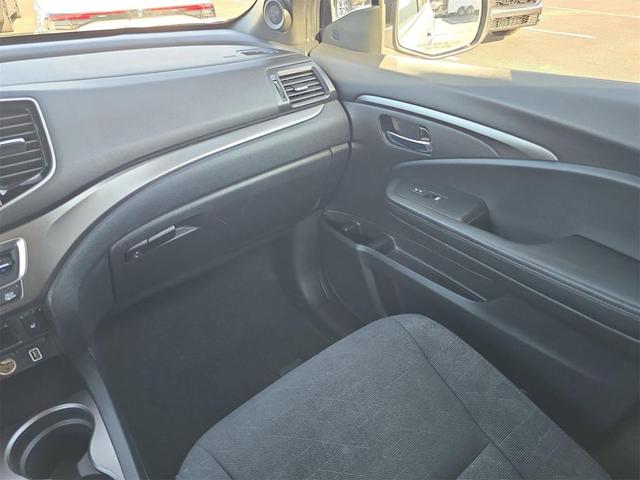Photo of 2022 Platinum White Pearl Honda Pilot