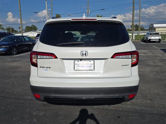 Photo of 2022 Platinum White Pearl Honda Pilot