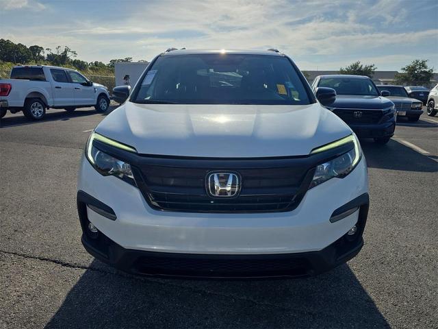 Photo of 2022 Platinum White Pearl Honda Pilot