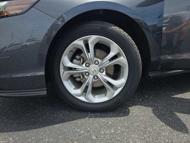 Photo of 2024 Meteorite Gray Metallic Honda Accord