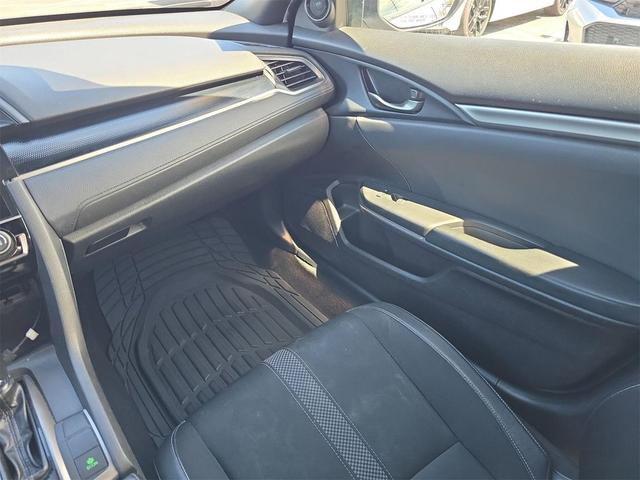 Photo of 2020 Lunar Silver Metallic Honda Civic