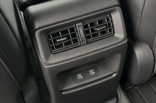 Photo of 2025 Meteorite Honda CR-V Hybrid