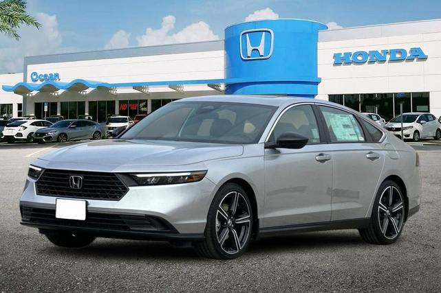 Photo of 2025 Silver Metallic Honda Accord Hybrid