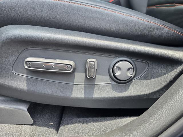 Photo of 2025 Canyon River Bl Honda CR-V Hybrid