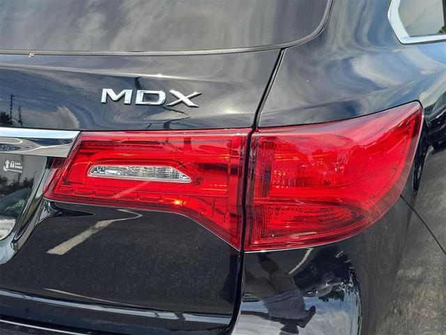 Photo of 2020 Majestic Black Pearl Acura MDX
