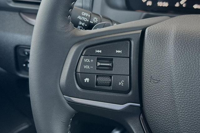 Photo of 2025 Platinum Honda Ridgeline