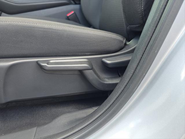 Photo of 2022 Lunar Silver Metallic Honda HR-V