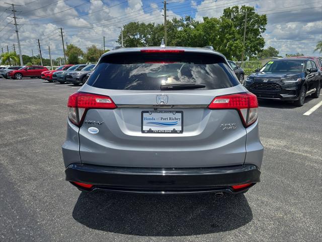 Photo of 2022 Lunar Silver Metallic Honda HR-V