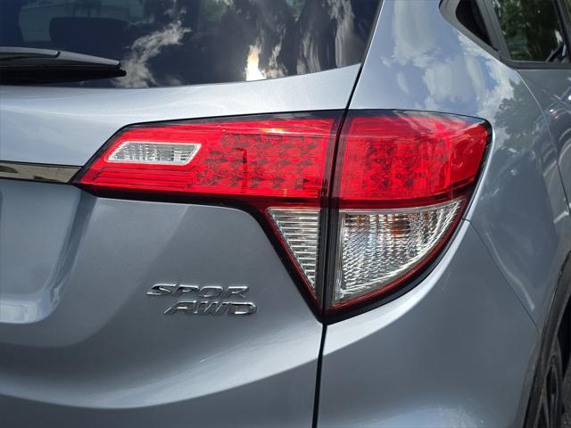 Photo of 2022 Lunar Silver Metallic Honda HR-V