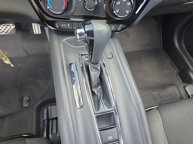 Photo of 2022 Lunar Silver Metallic Honda HR-V