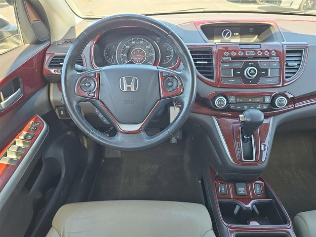 Photo of 2014 White Diamond Pearl Honda CR-V