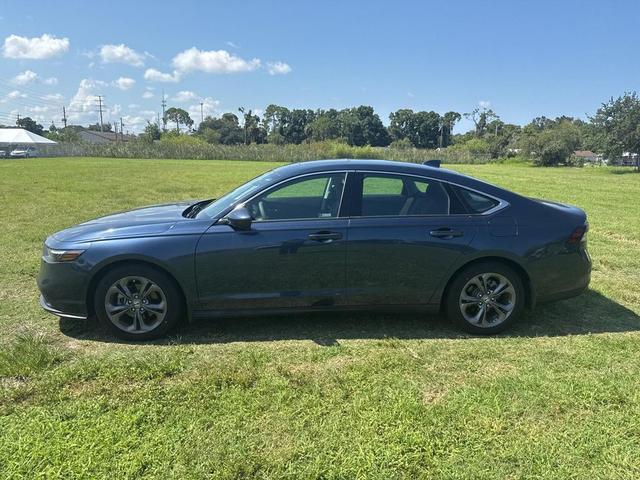 Photo of 2023 Canyon River Blue Metallic Honda Accord