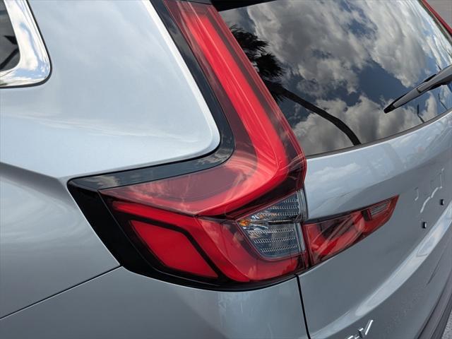 Photo of 2025 Solar Silver Metallic Honda CR-V