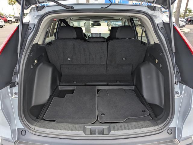 Photo of 2025 Solar Silver Metallic Honda CR-V