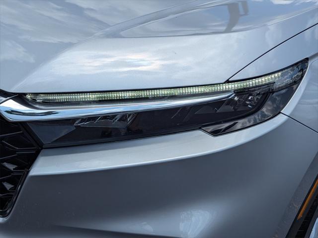 Photo of 2025 Solar Silver Metallic Honda CR-V