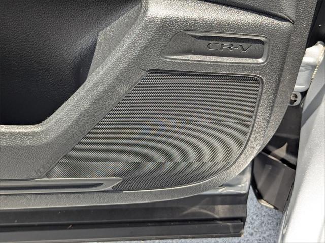 Photo of 2025 Solar Silver Metallic Honda CR-V