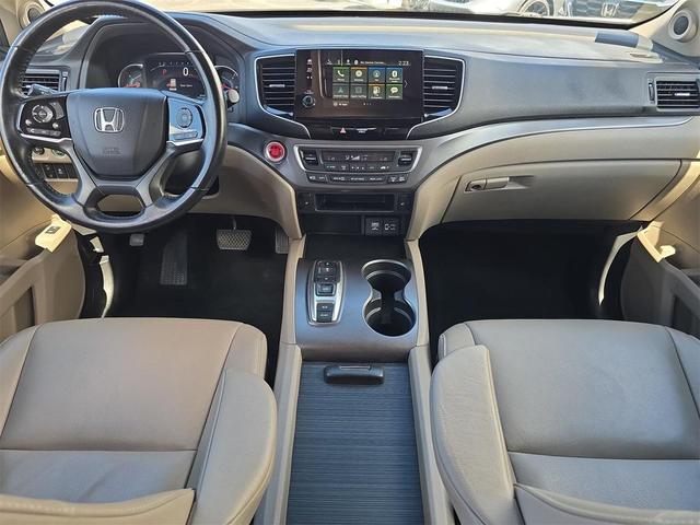 Photo of 2022 Platinum White Pearl Honda Pilot