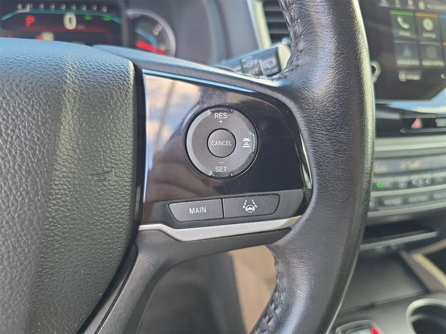 Photo of 2022 Platinum White Pearl Honda Pilot